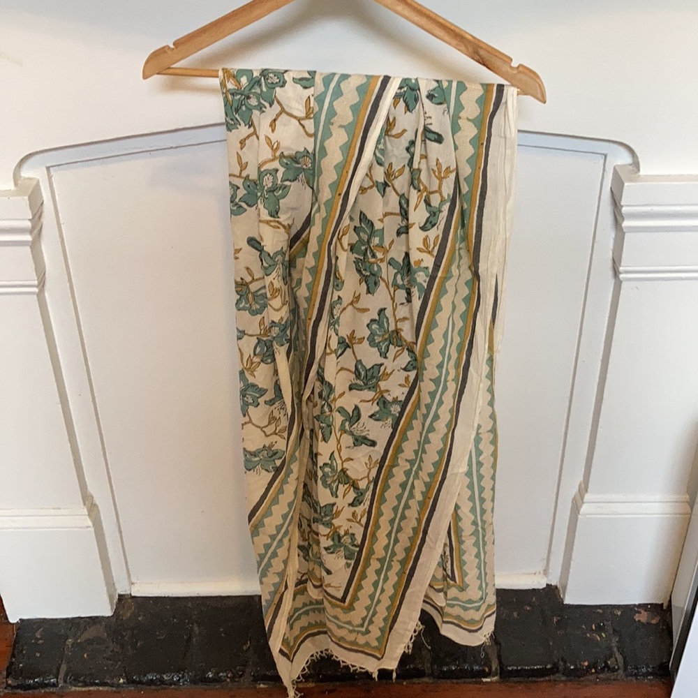 Beautiful white shawl with blue lilies